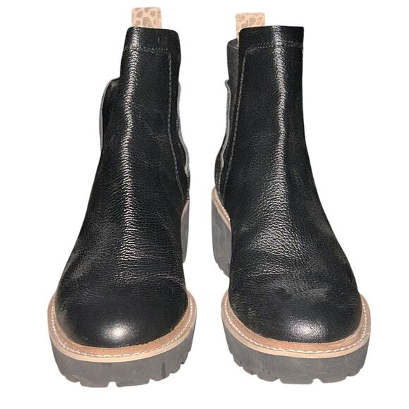 Dolce Vita Huey H2O Water-Resistant Black Leather Lug Sole Booties 8 - Picture 2 of 8